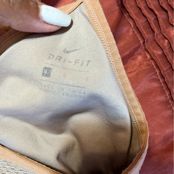 Nike Indy Nike Indy Light-Support Seamless Sports Bra - Picture 2 of 3